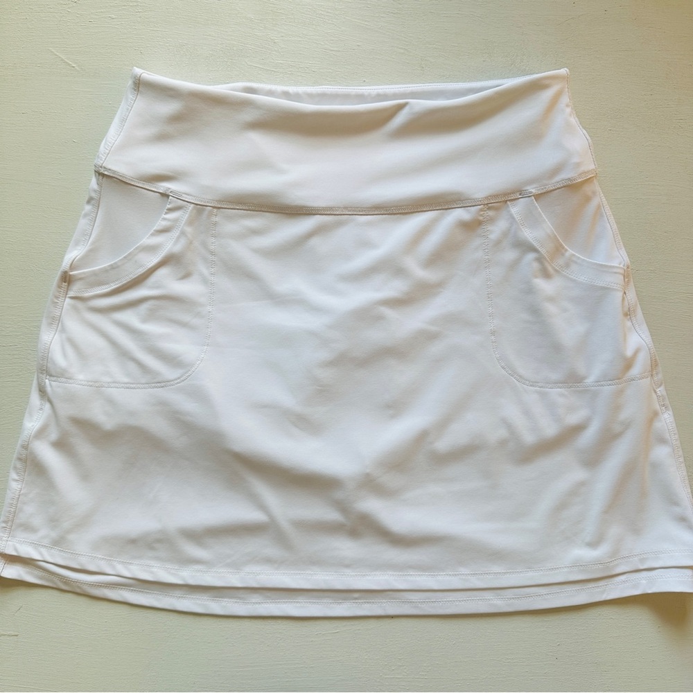 Peter Millar Women’s White Golf Skort Size Large